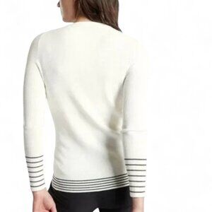 Athleta White Table Rock Wool Blend Long Sleeve shirt w/ gray details - size XS